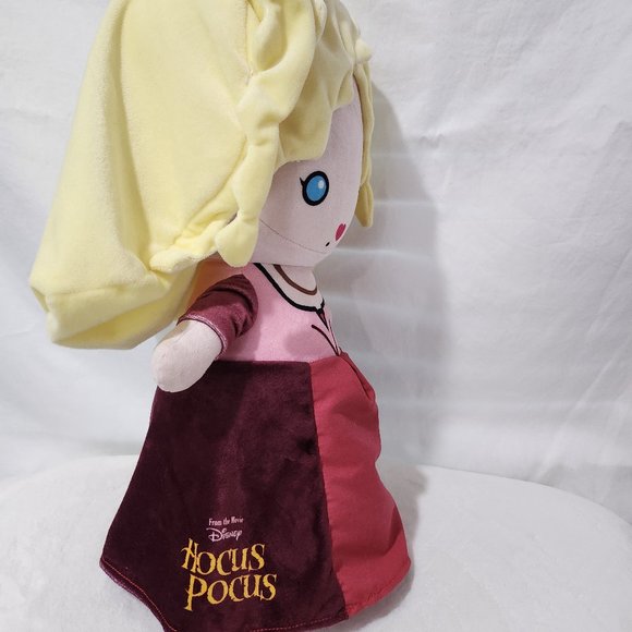 Hocus Pocus Sarah Sanderson Halloween Greeter From The Movie Disney 18" - Picture 5 of 9